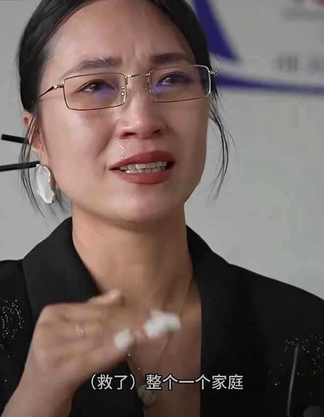 登门致谢所带东西让网友直呼：白救了电子pg女子坠落龙潭后续：找恩人(图5)